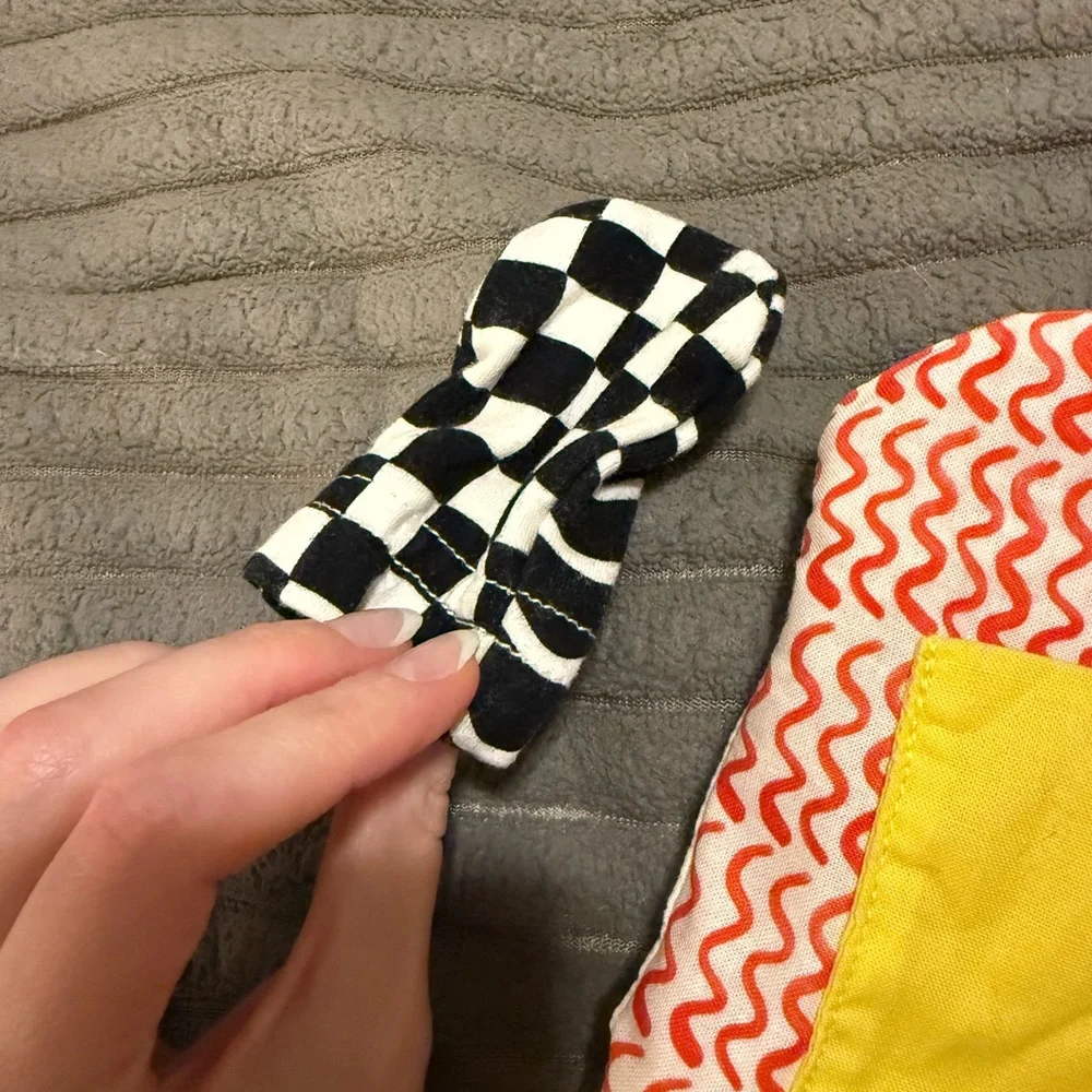 Colorful Lovevery Baby Sensory Set - Picture 2 of 4